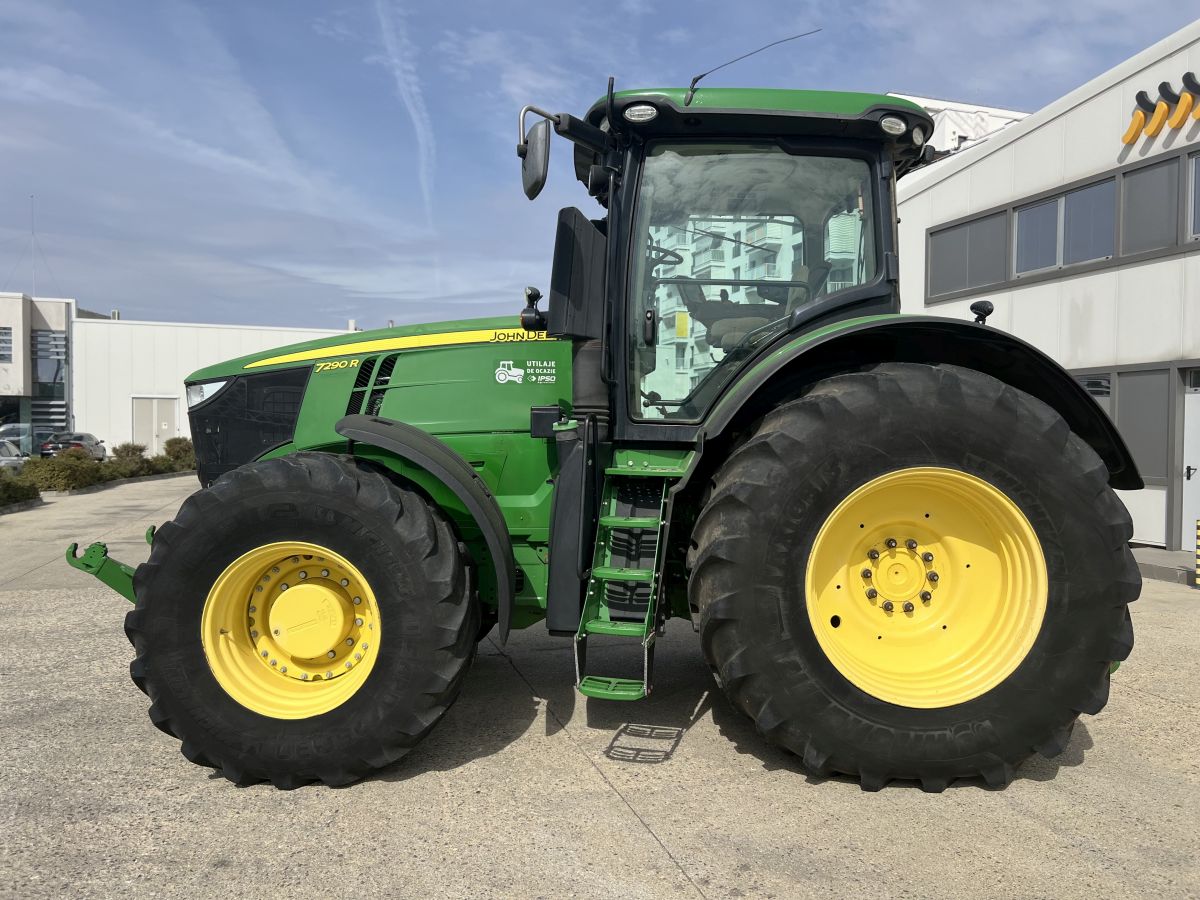 John Deere 7290R