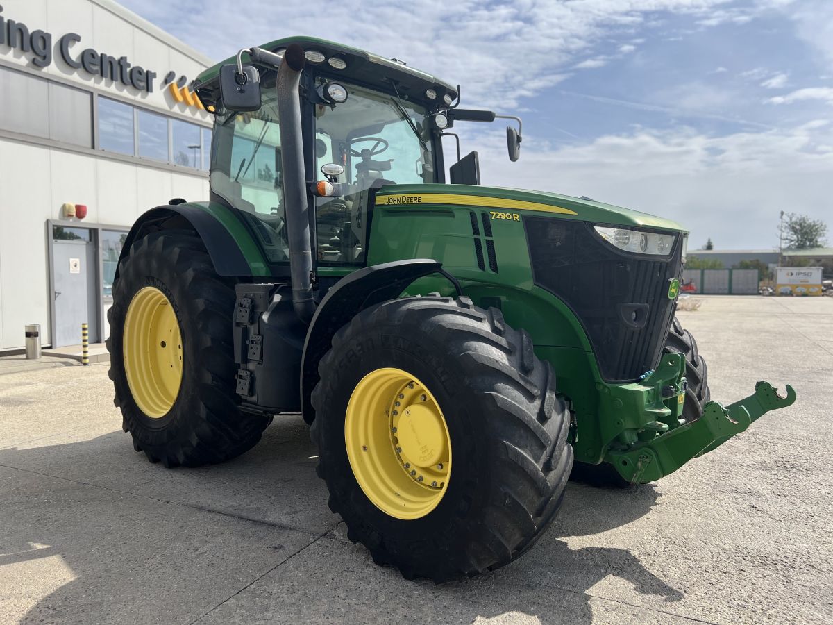 John Deere 7290R