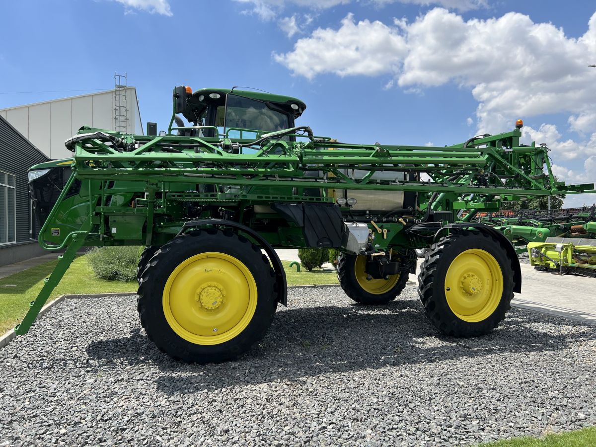 Sprayer John Deere R4030