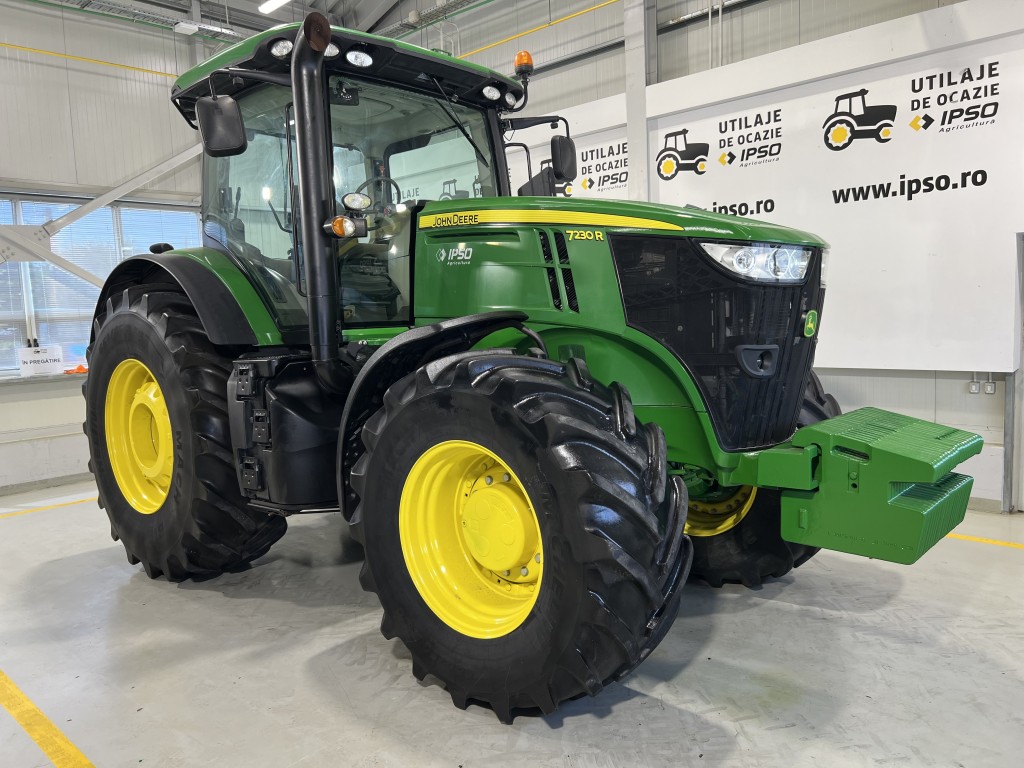 John Deere 7230R