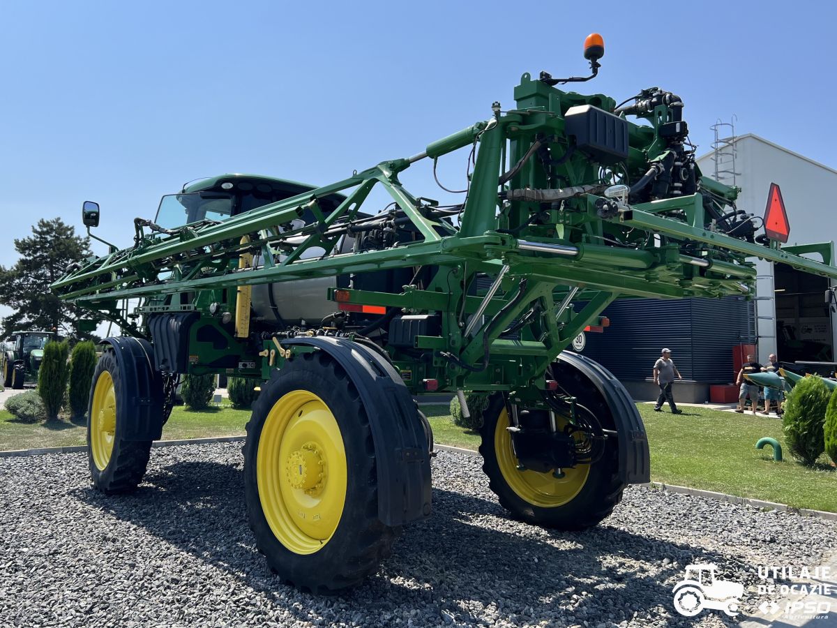 Sprayer John Deere R4030