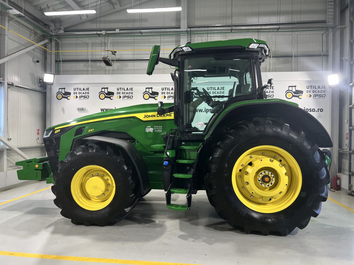 John Deere 8R 310