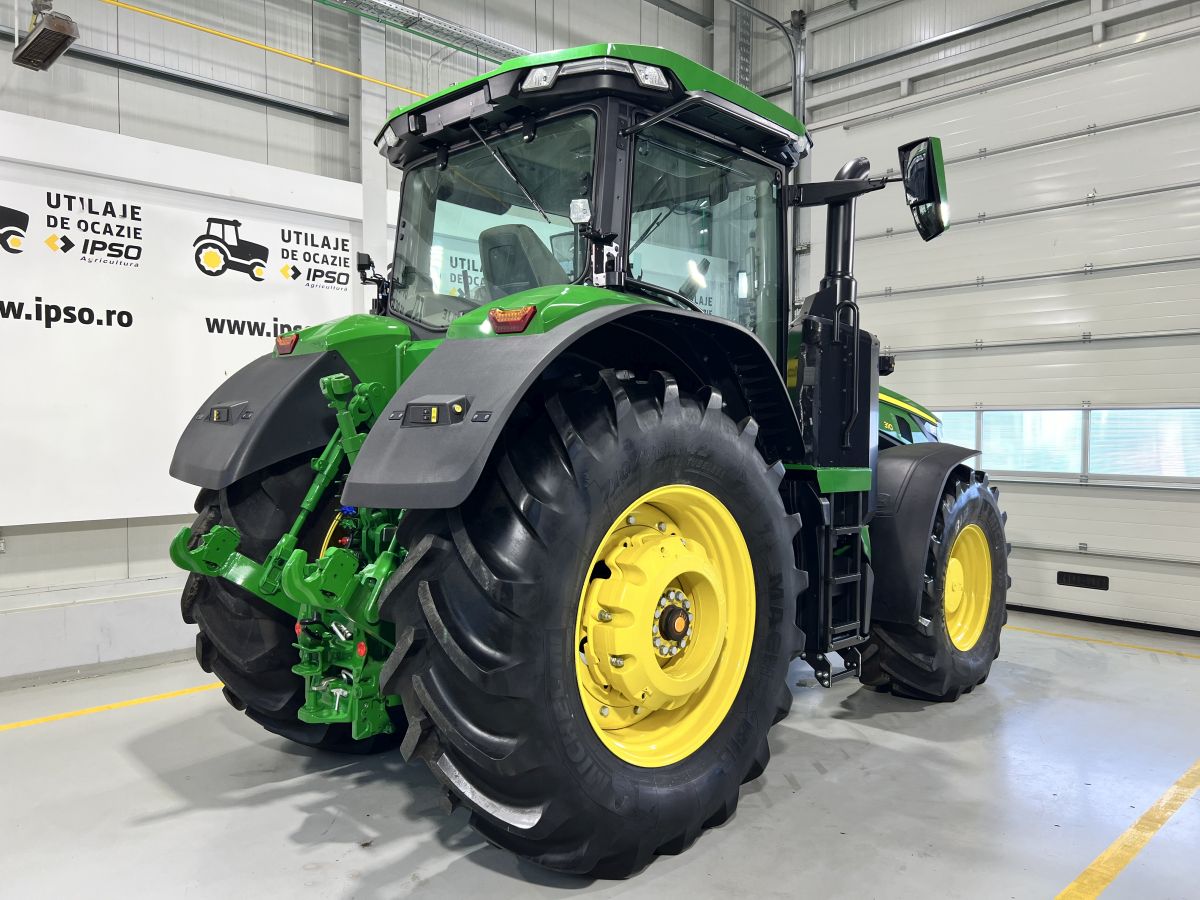 John Deere 8R 310