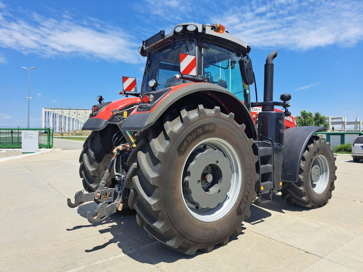 Massey Ferguson 8730S