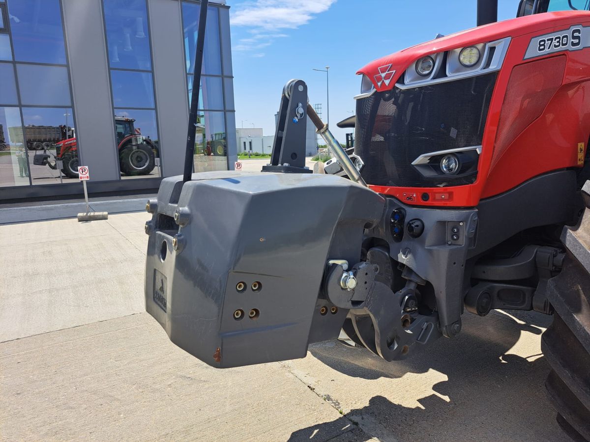 Massey Ferguson 8730S