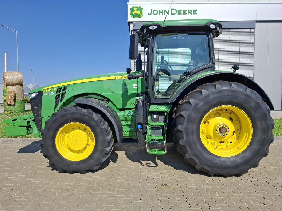 John Deere 8400R