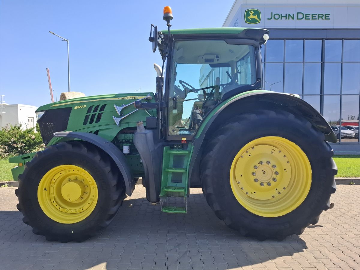 John Deere 6190R