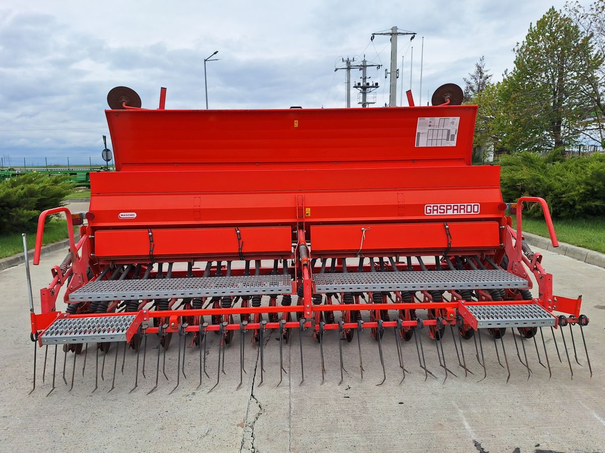 Semanatoare paioase Maschio Gaspardo Nina 400