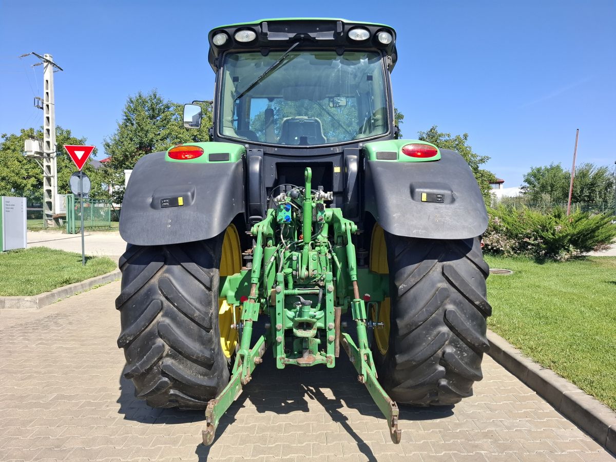 John Deere 6190R