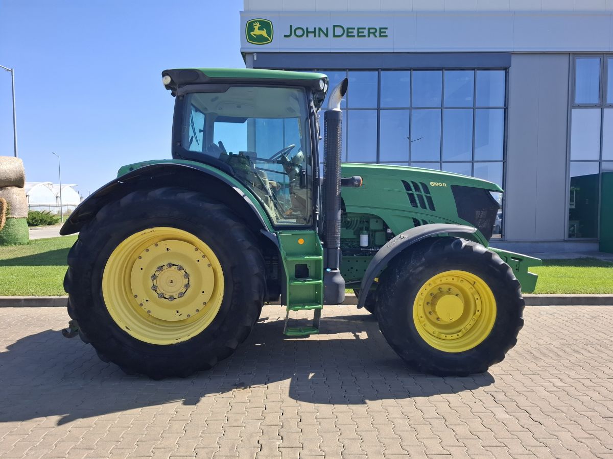 John Deere 6190R