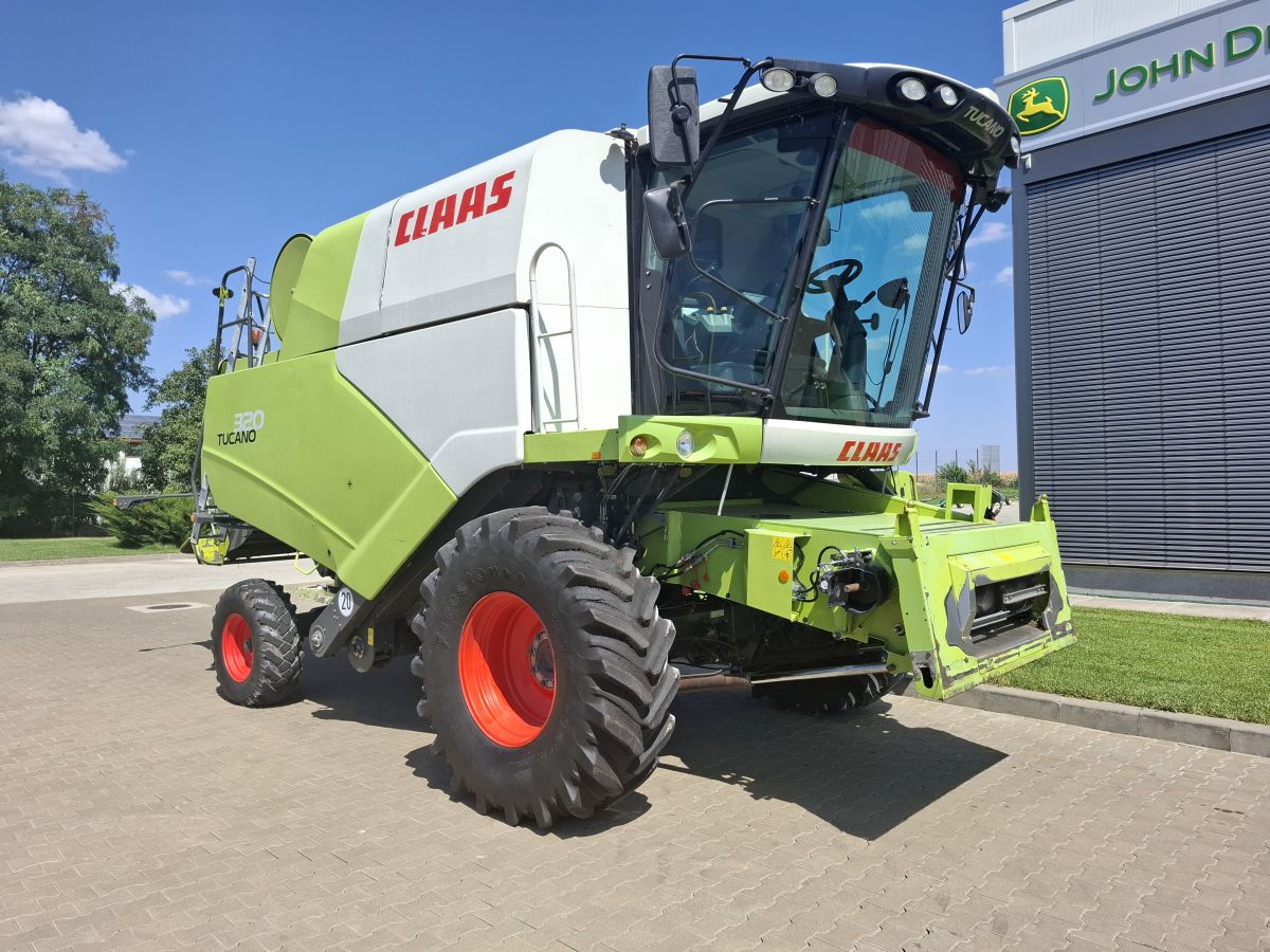 Claas Tucano 320 + Header paioase