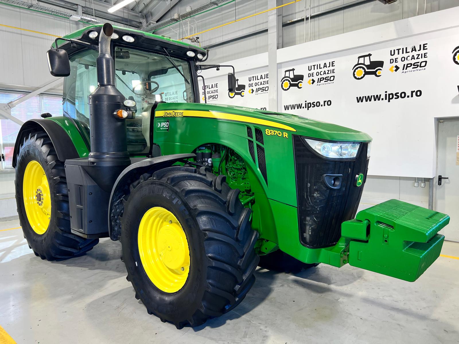 John Deere 8370R