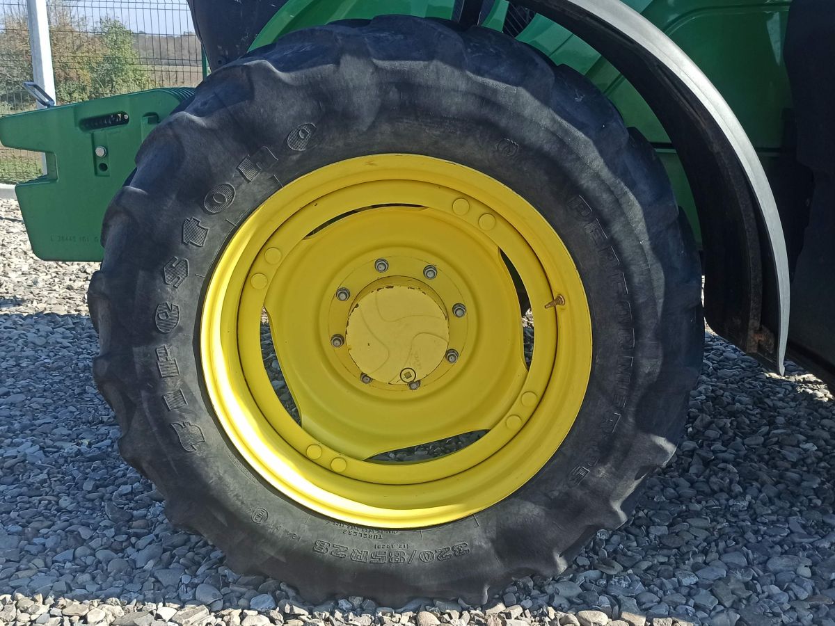 John Deere 6115MC