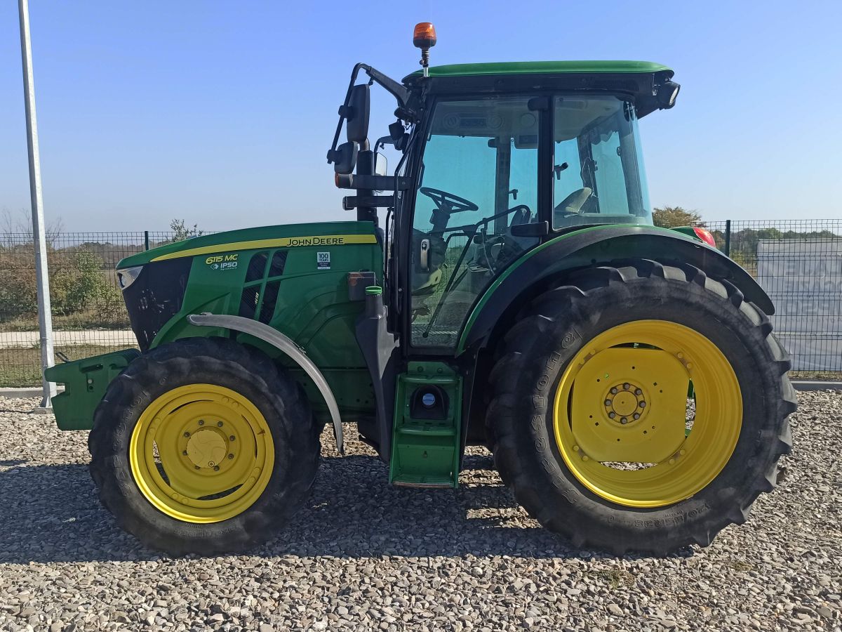 John Deere 6115MC