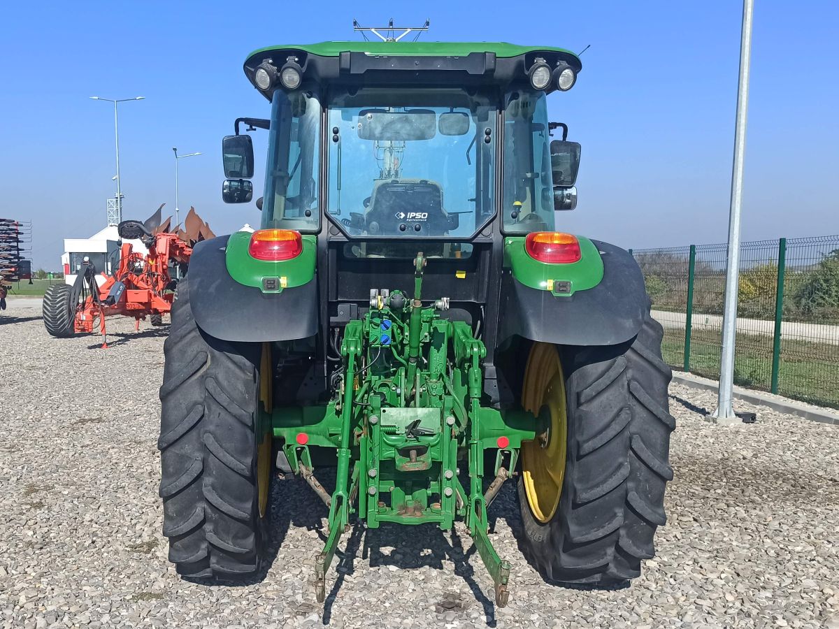 John Deere 6115MC