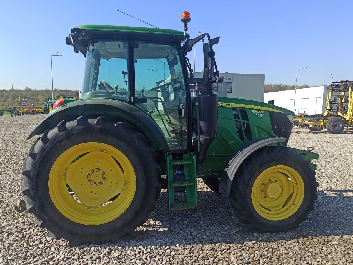 John Deere 6115MC