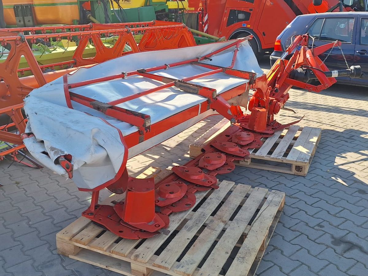 Roti inguste BKT Agri pentru tractor Case