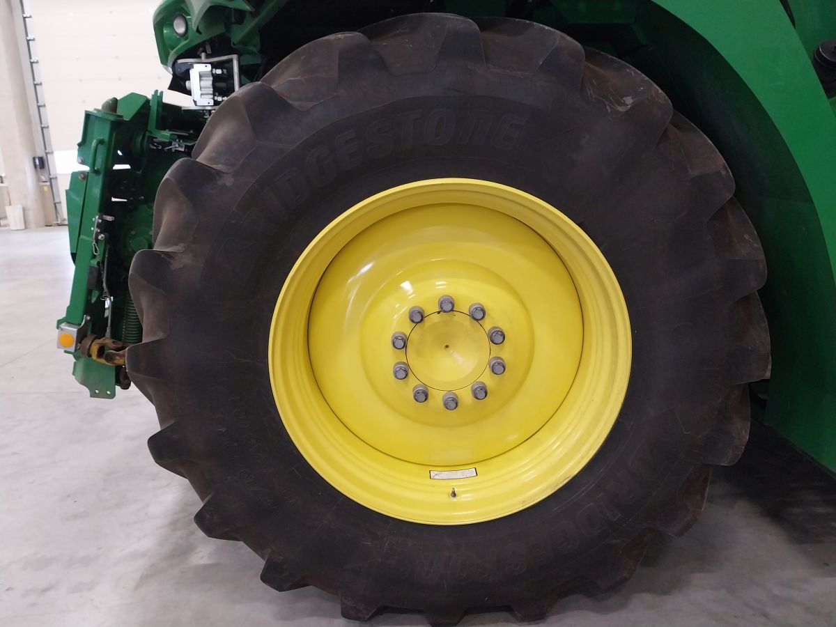 John Deere SPFH 8200 Pro Drive