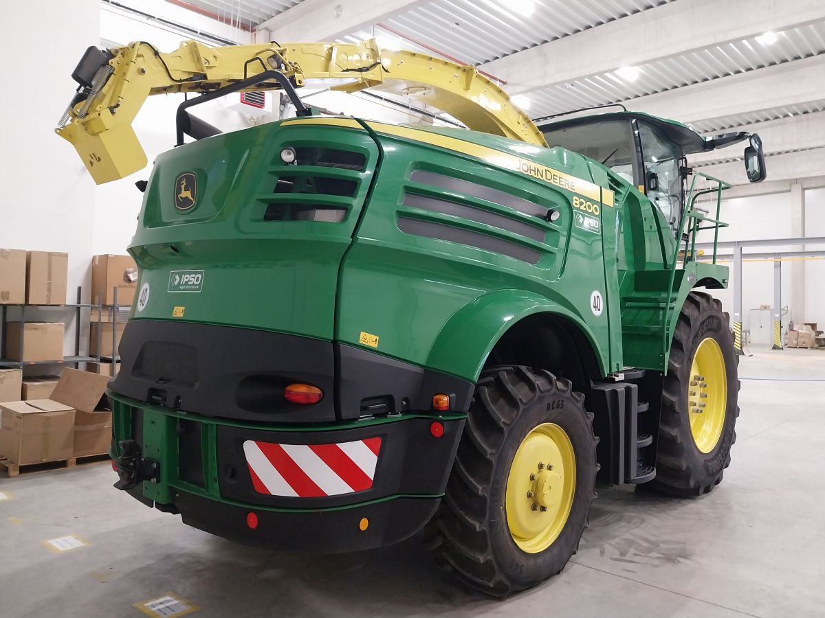 John Deere SPFH 8200 Pro Drive