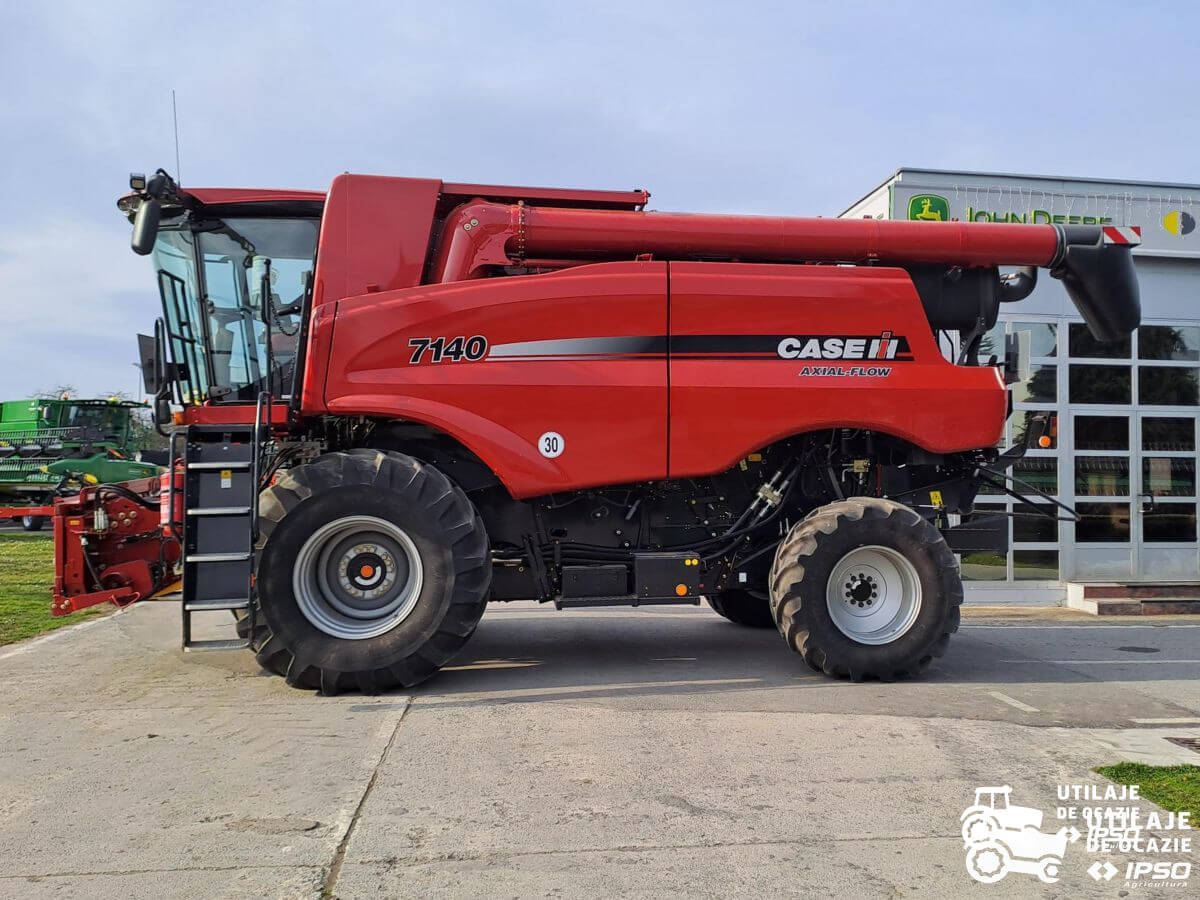 Case 7140 AFS Axial Flow + Header paioase