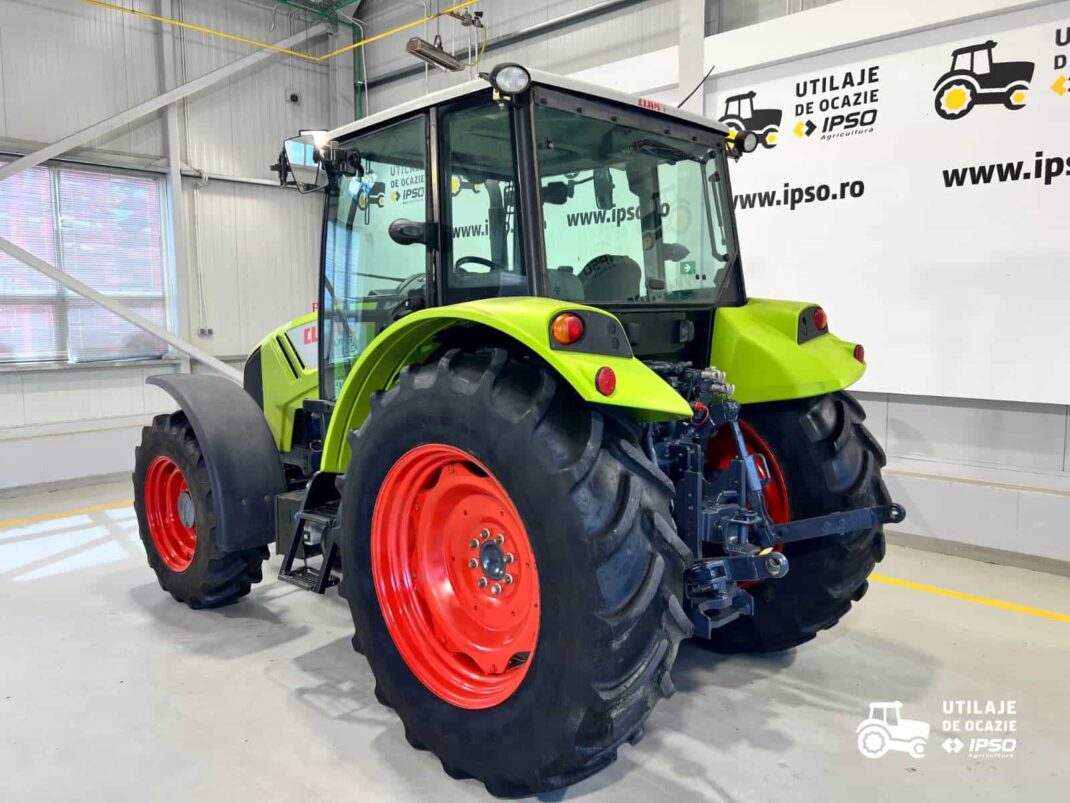 Claas Axos 310