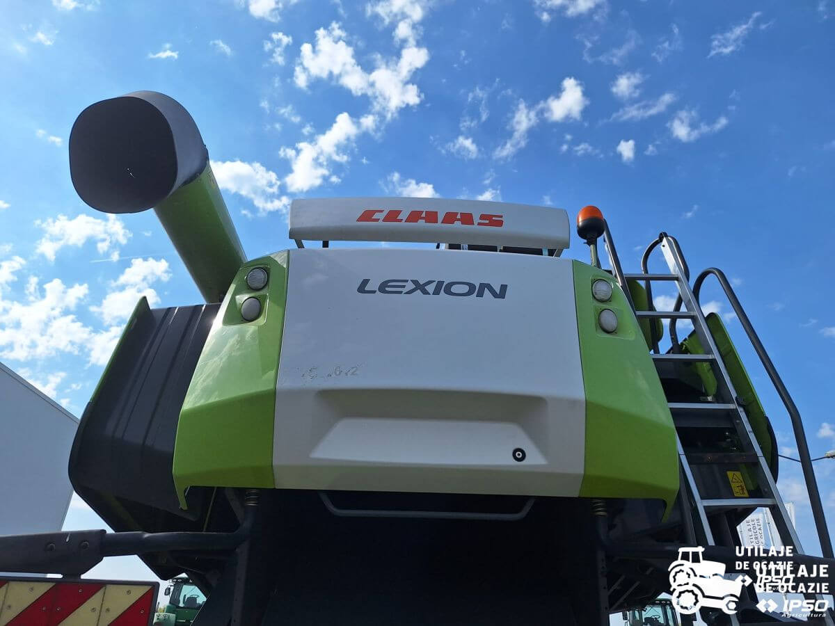 Claas Lexion 750 + Header paioase