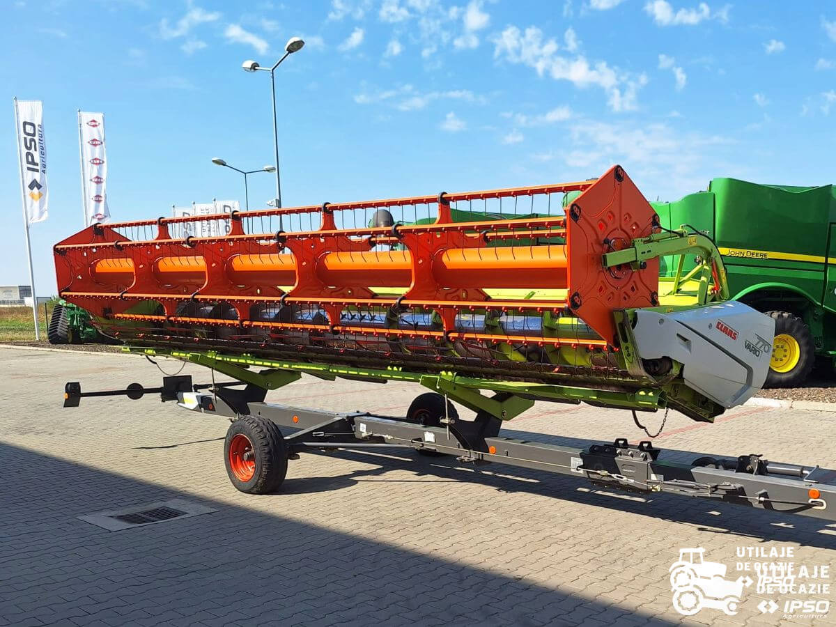 Claas Lexion 750 + Header paioase