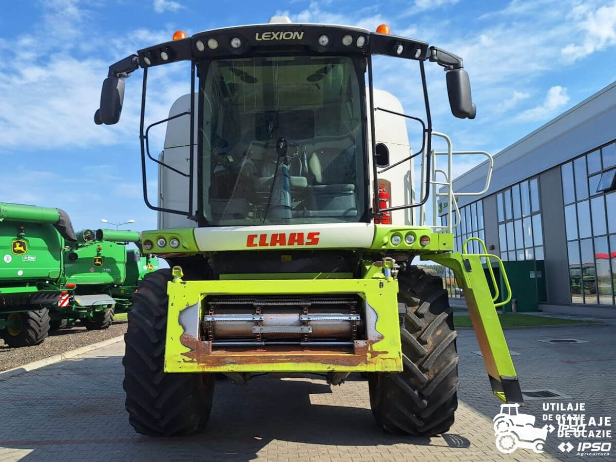 Claas Lexion 750 + Header paioase