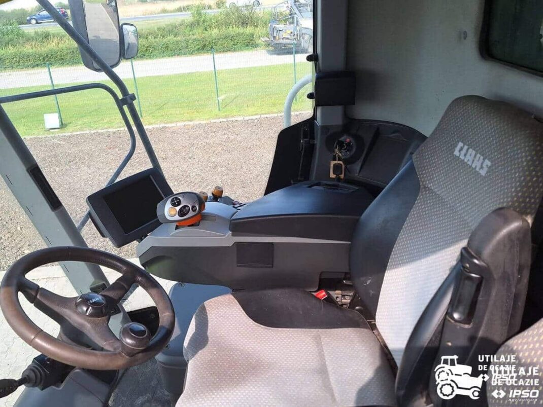 Claas Lexion 750 + Header paioase