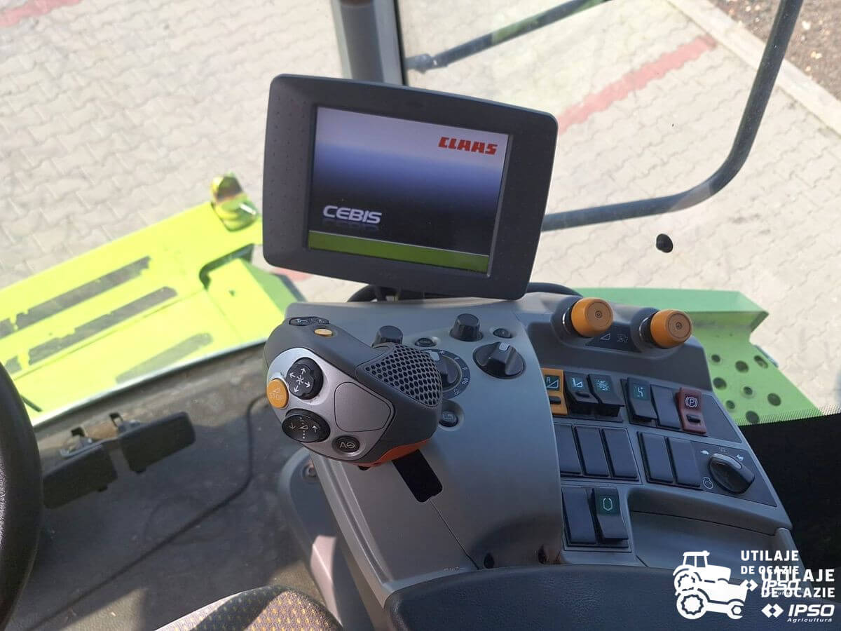 Claas Lexion 750 + Header paioase
