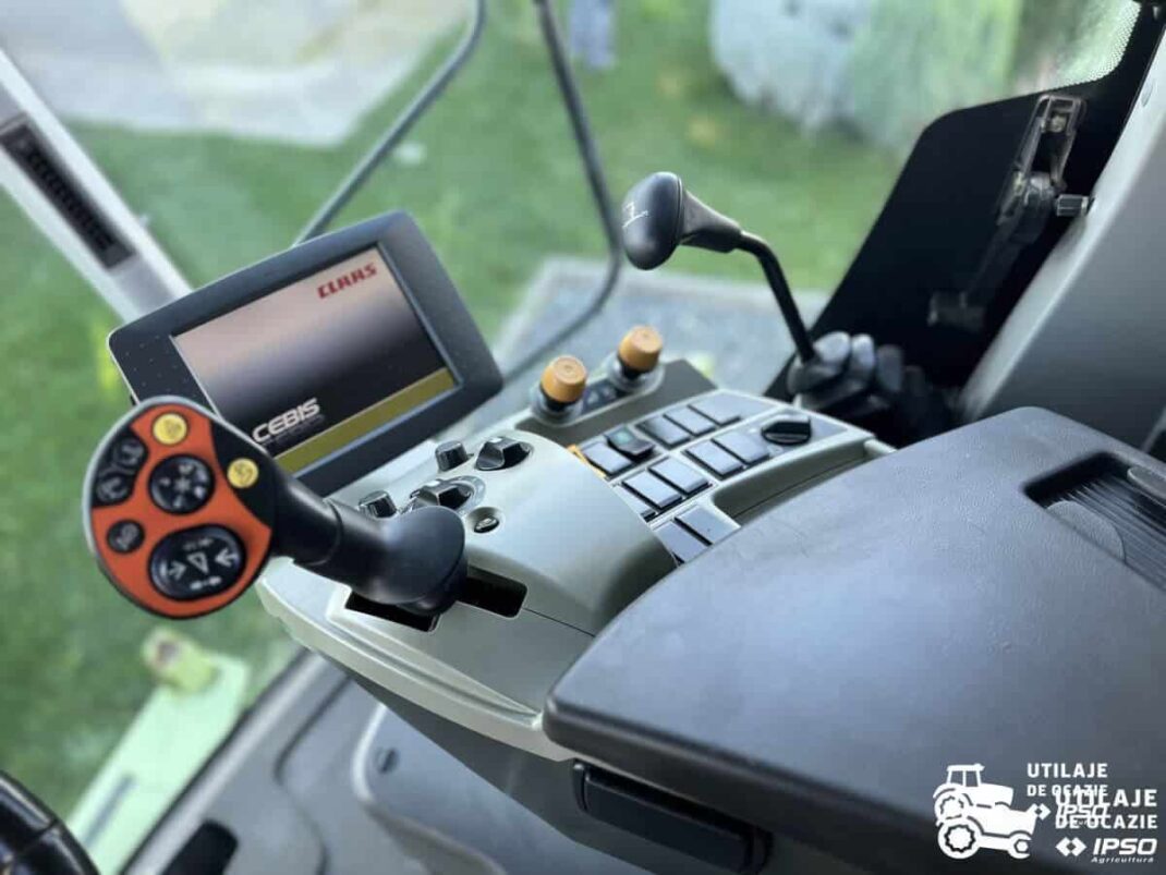 Claas Tucano 320 + Header paioase