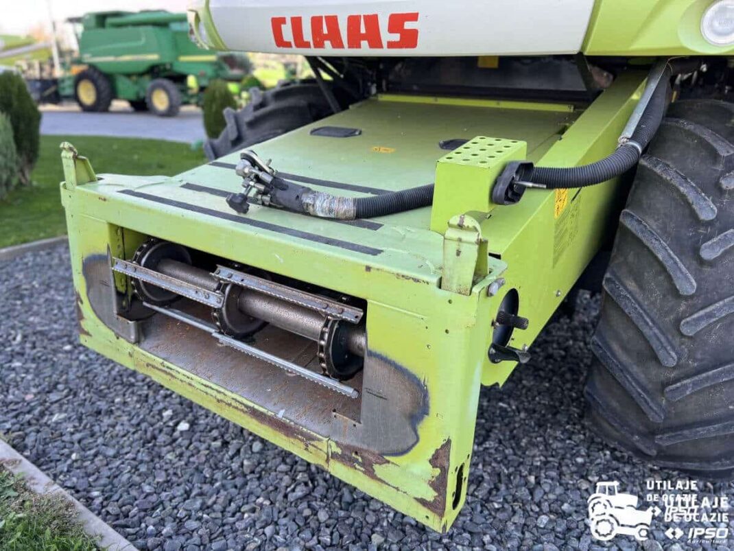 Claas Tucano 320 + Header paioase