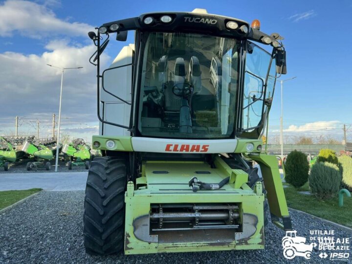 Claas Tucano 320 Header paioase 9 1