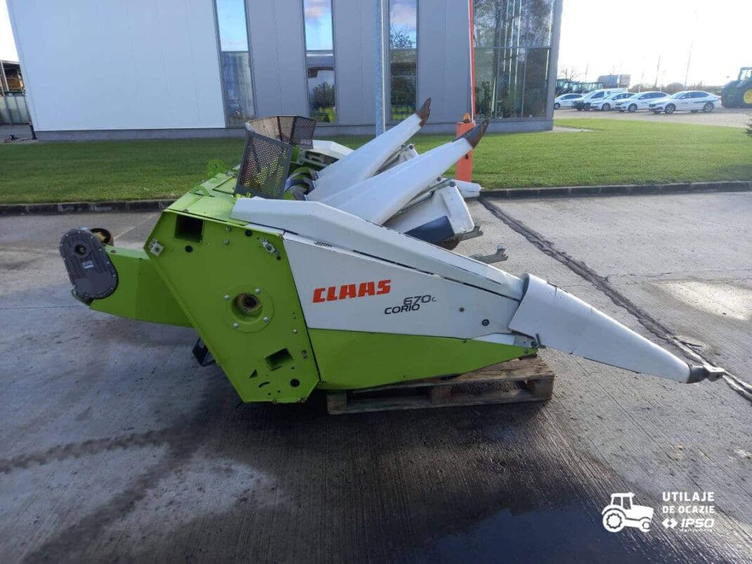 Echipament porumb Claas Corio 670