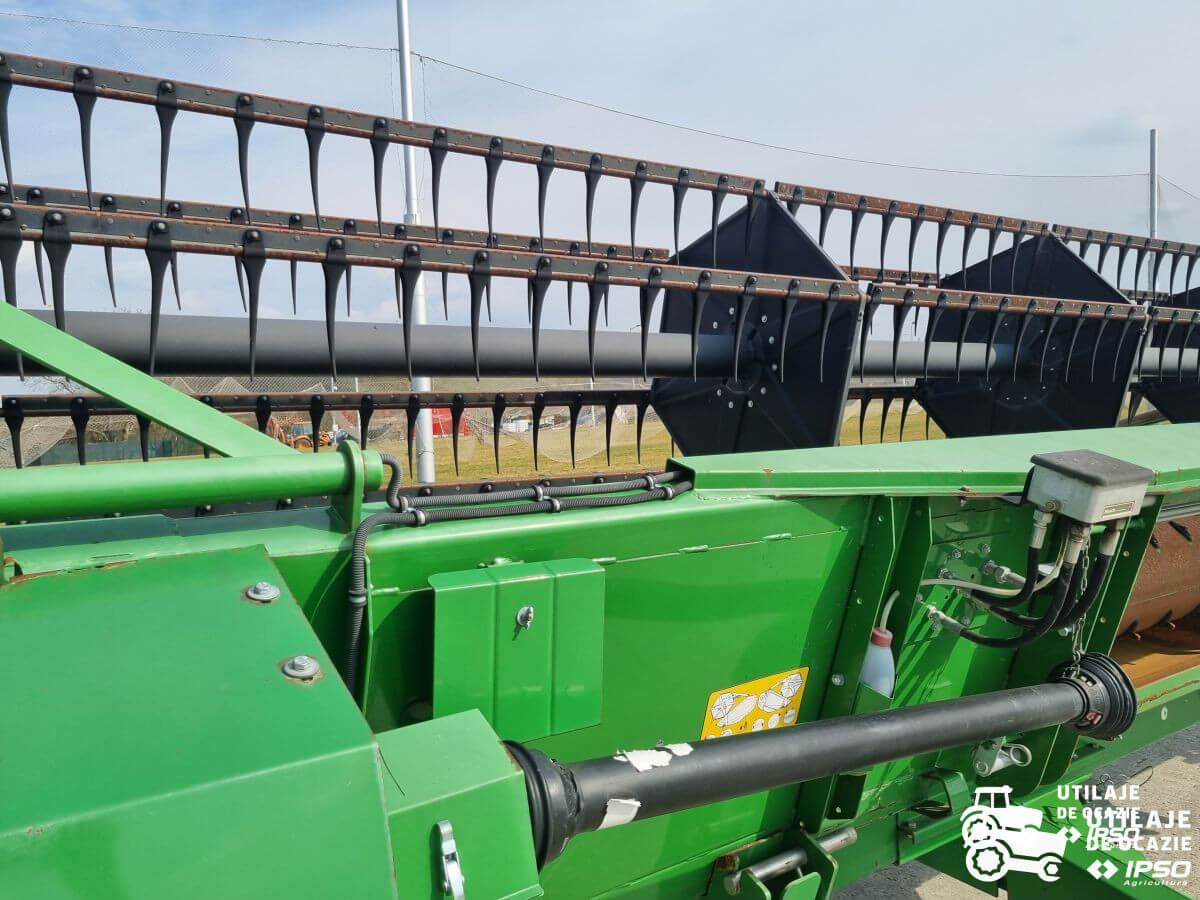 Heder paioase John Deere 319R