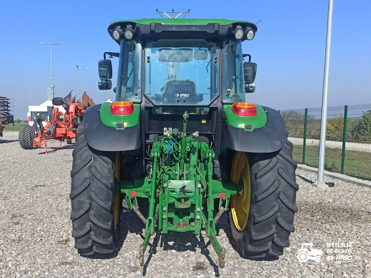 John Deere 6115MC