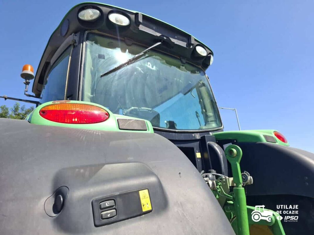 John Deere 6190R