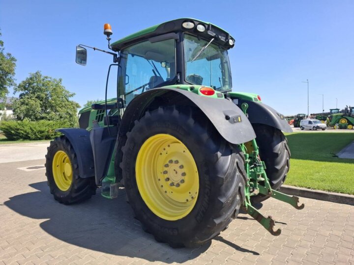 John Deere 6190R 2