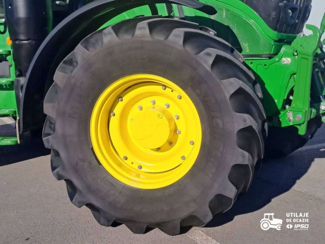 John Deere 6195R