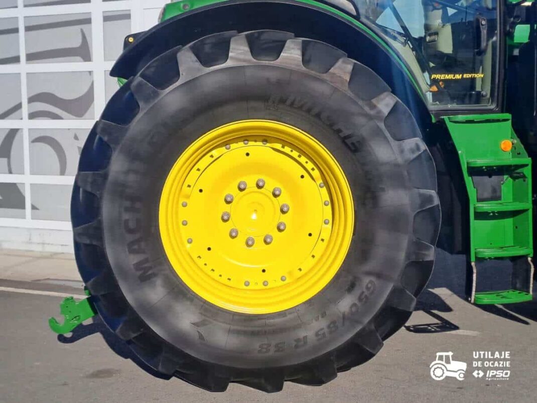 John Deere 6195R