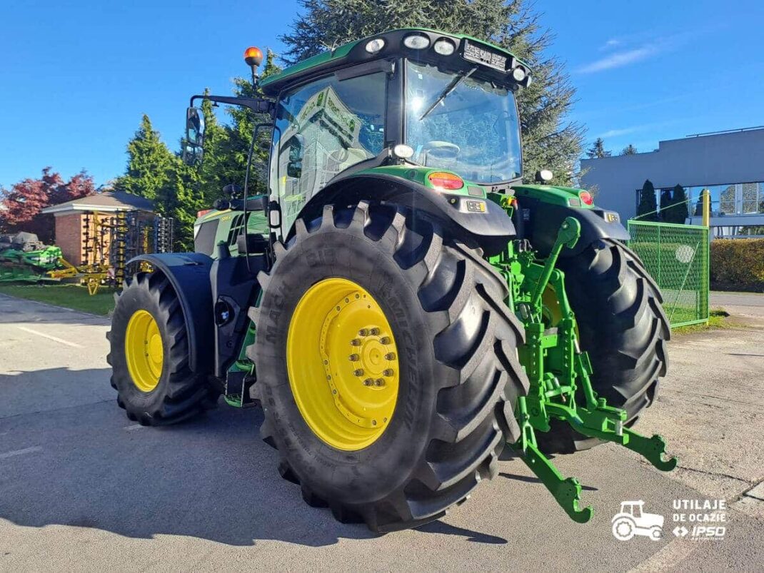 John Deere 6195R