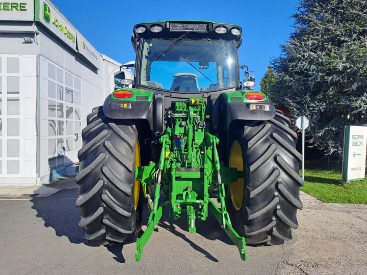 John Deere 6195R 3 2