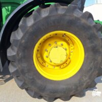 John Deere 6215R 24 1