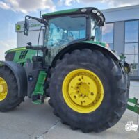 John Deere 6215R 4 1