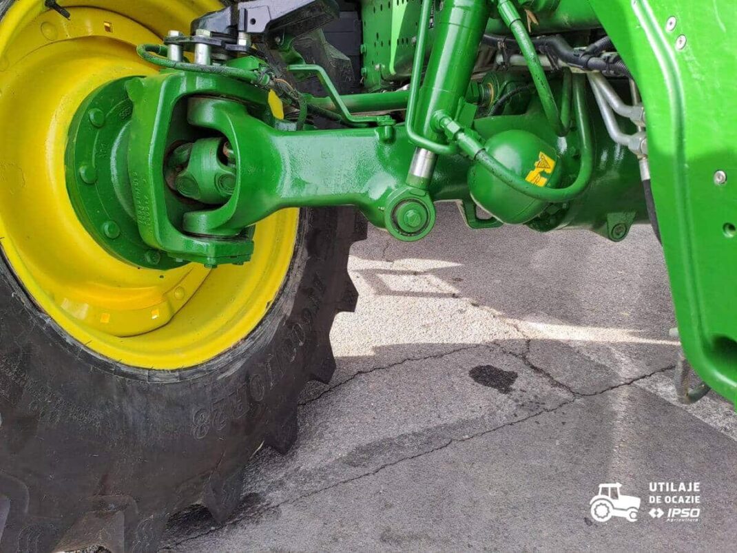 John Deere 6250R