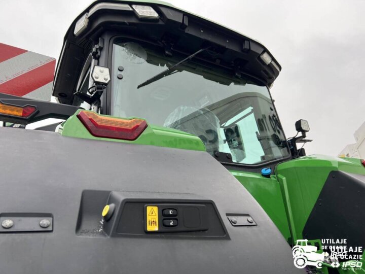 John Deere 7R 310 Premium Edition 17