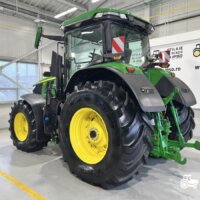 John Deere 7R 330 2 1