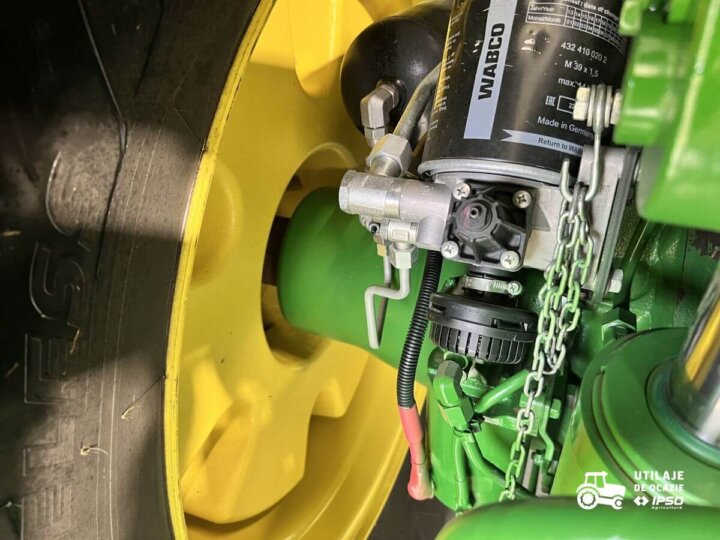 John Deere 7R 330 27 1