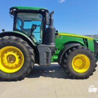 John Deere 8270R 5