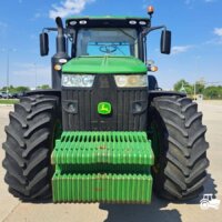 John Deere 8270R 7